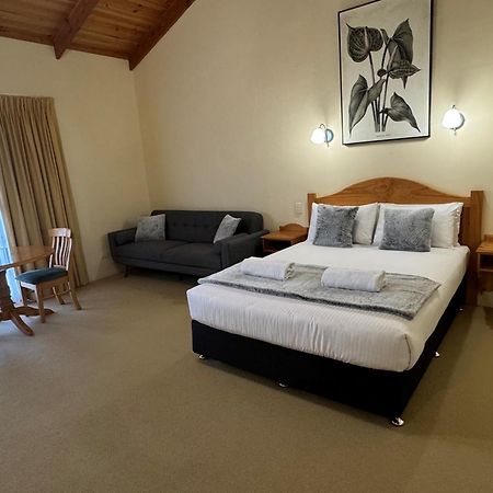 Coonawarra Place Motor Inn Buitenkant foto