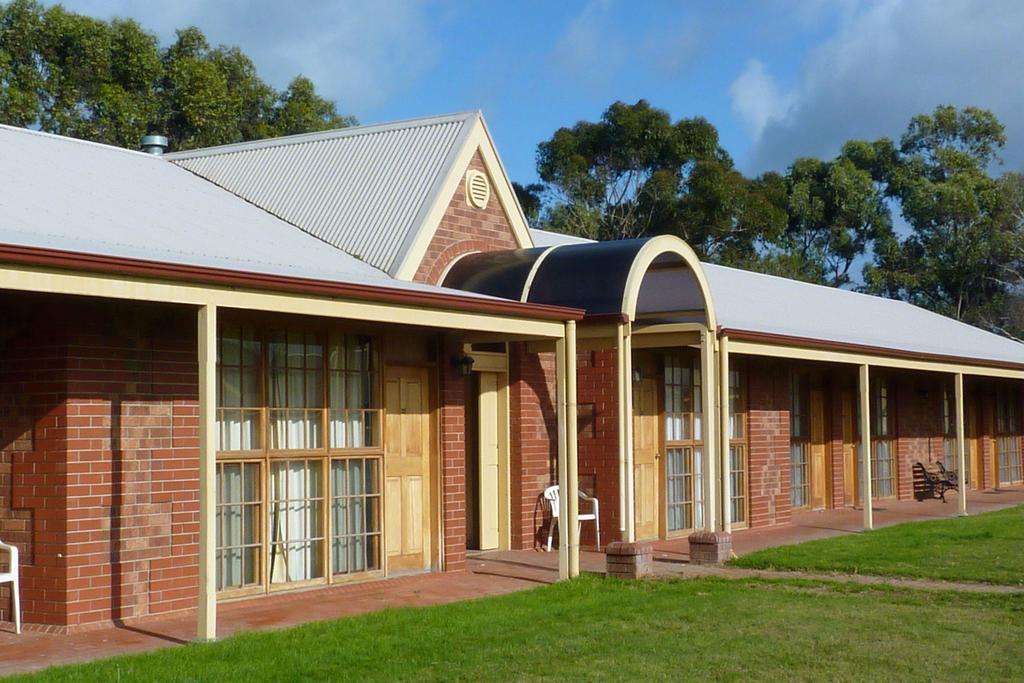 Coonawarra Place Motor Inn Buitenkant foto